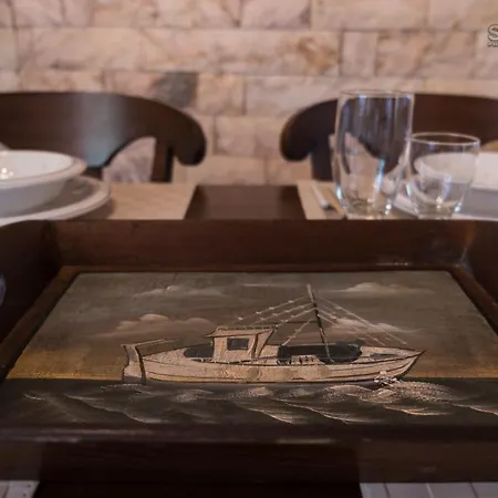 شقة Konstantina Petrití