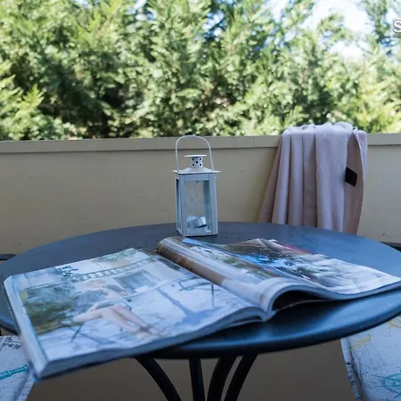 Konstantina * Petrití