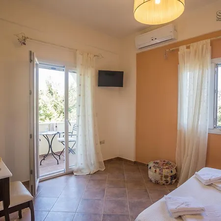 Konstantina Appartement *