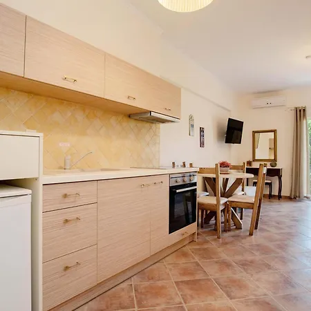 Konstantina Apartamento *