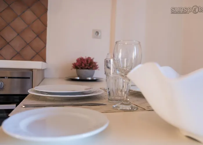 Konstantina Apartamento Petrití