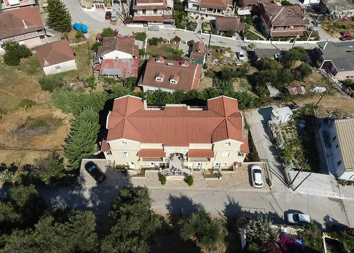 Konstantina Apartamento Petrití