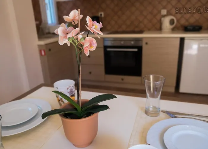 Konstantina Apartamento Petrití