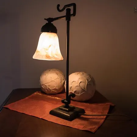 Konstantina דירה Petrití